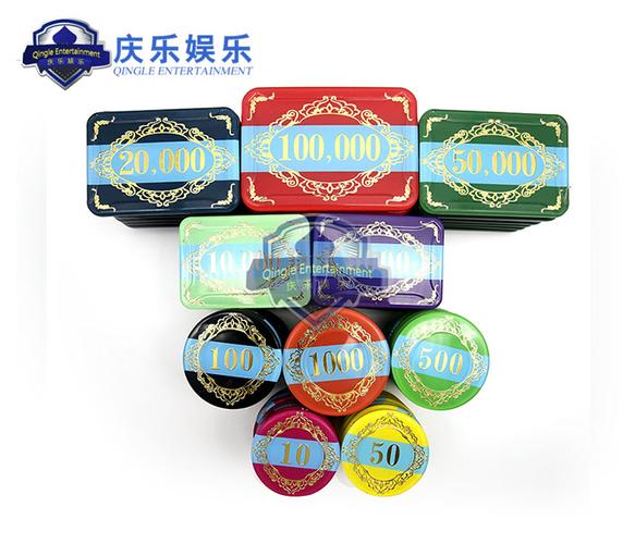 Một ngôi nhà dân (huyện Mường Khương, Lào Cai) bị tàn phá nặng nề sau trận mưa đá. (Ảnh: Tuấn Anh).